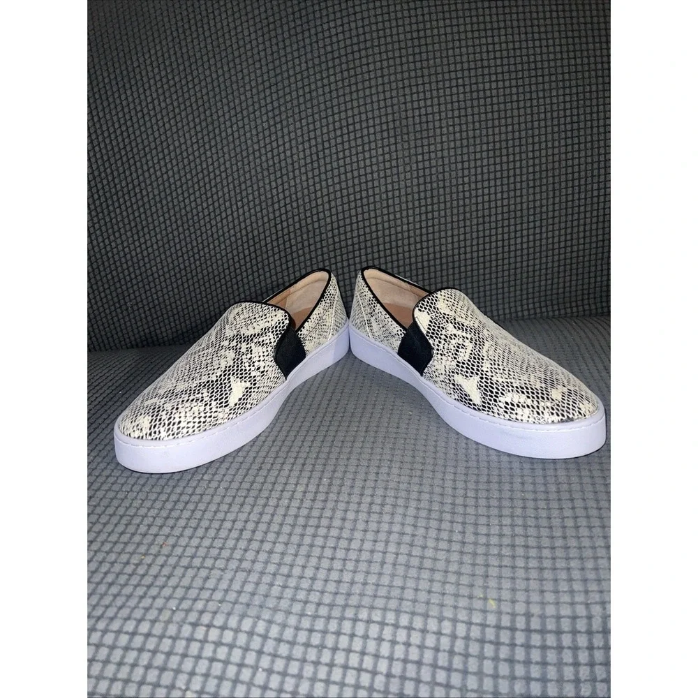 Vionic Women's Demetra Snake Print Leather Slip On Sneakers Size 8.5